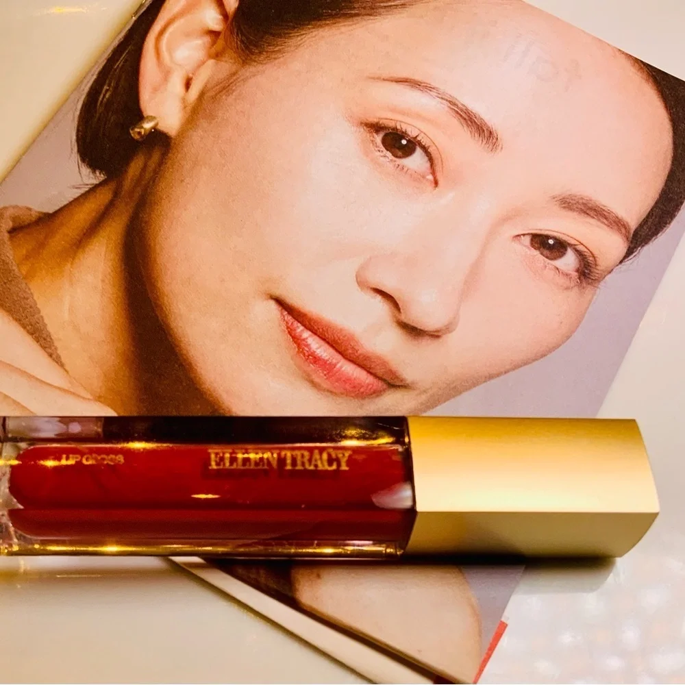 Ellen Tracy Lip Gloss 5‎ every day shades